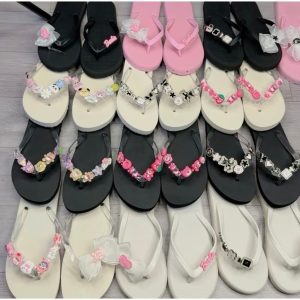 Dép Xỏ Ngón Đi Biển, Dép Tông Quai PVC Trong DIY 14 CHARM Chống Trơn Đế Mềm Không Đau Chân Hàng QC