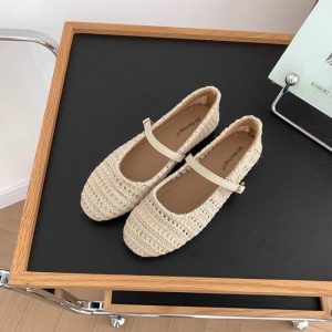 Giày múa ba lê dệt thoáng khí rỗng cho nữ mặc phong cách cổ tích giày đế bằng miệng nông cho nữ già