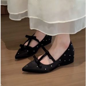 Giày sa tanh mũi nhọn đính đá sa tanh Mary Jane đa năng có nơ cổ tích cho nữ